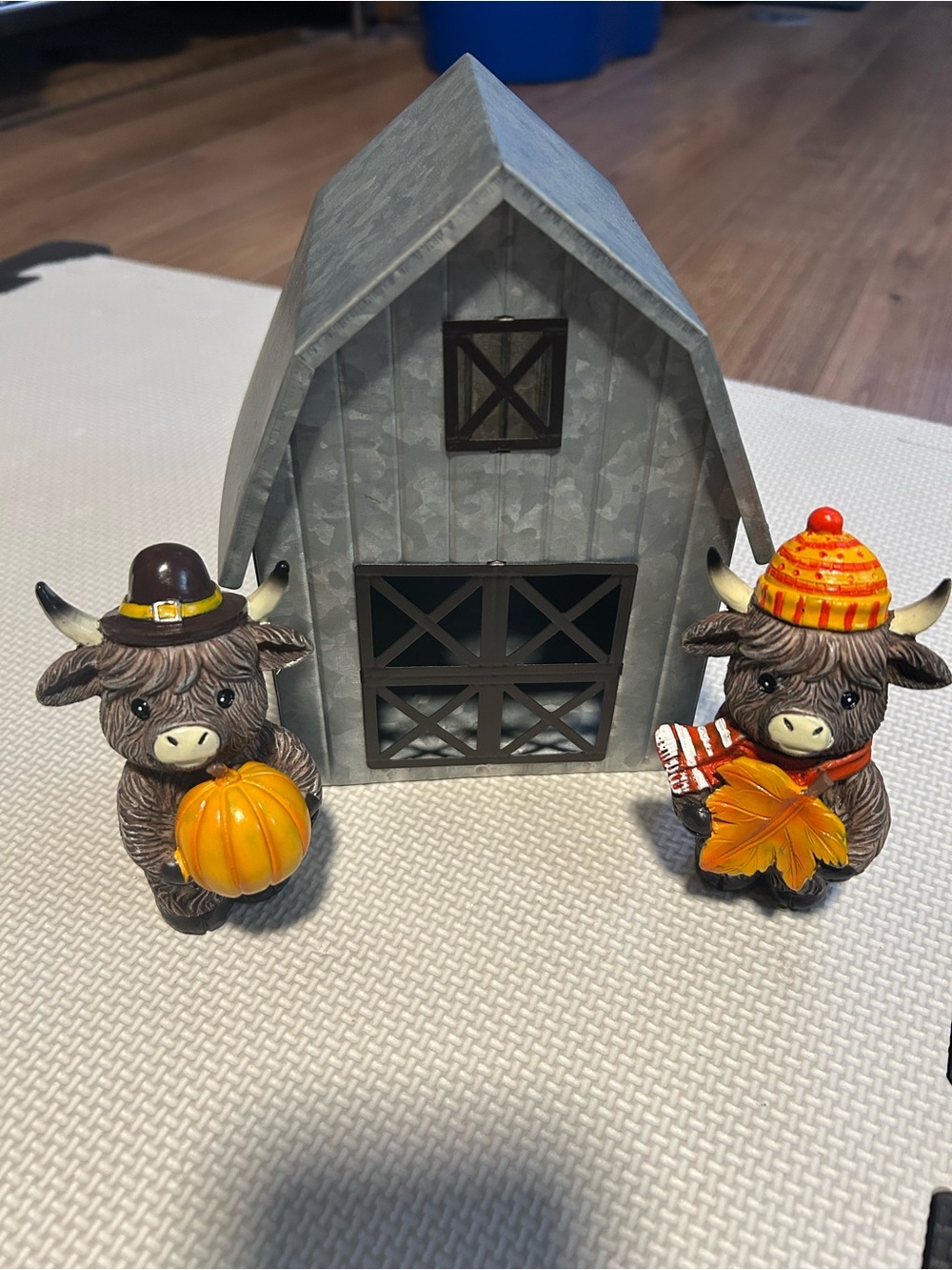 Hobby lobby barn and fall themed cows